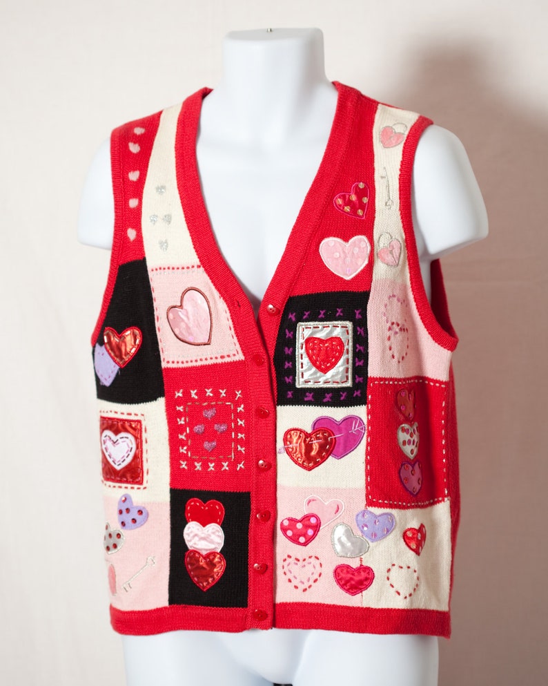 M Vinatge 80s 90s Women/'s Hearts Valentines Day Sweater Vest WHITE STAG