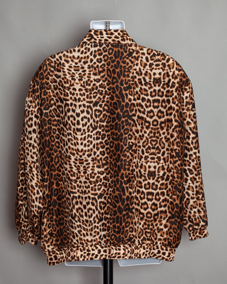 FUDA International Casual Corner Woman Leopard Print 80s 90s Windbreaker