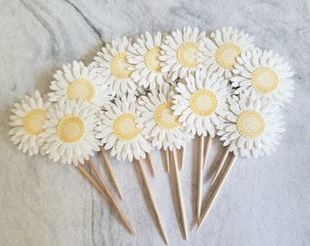 Daisy Cupcake Toppers, Daisy Decorations, Sunflower Baby Shower Decoration, Spring Baby Shower, Summer Baby Shower Cupcake Toppers SET OF 12