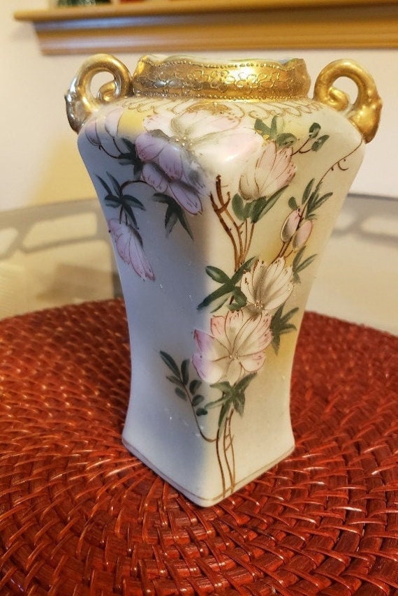 Antique Nippon Vase munimoro.gob.pe