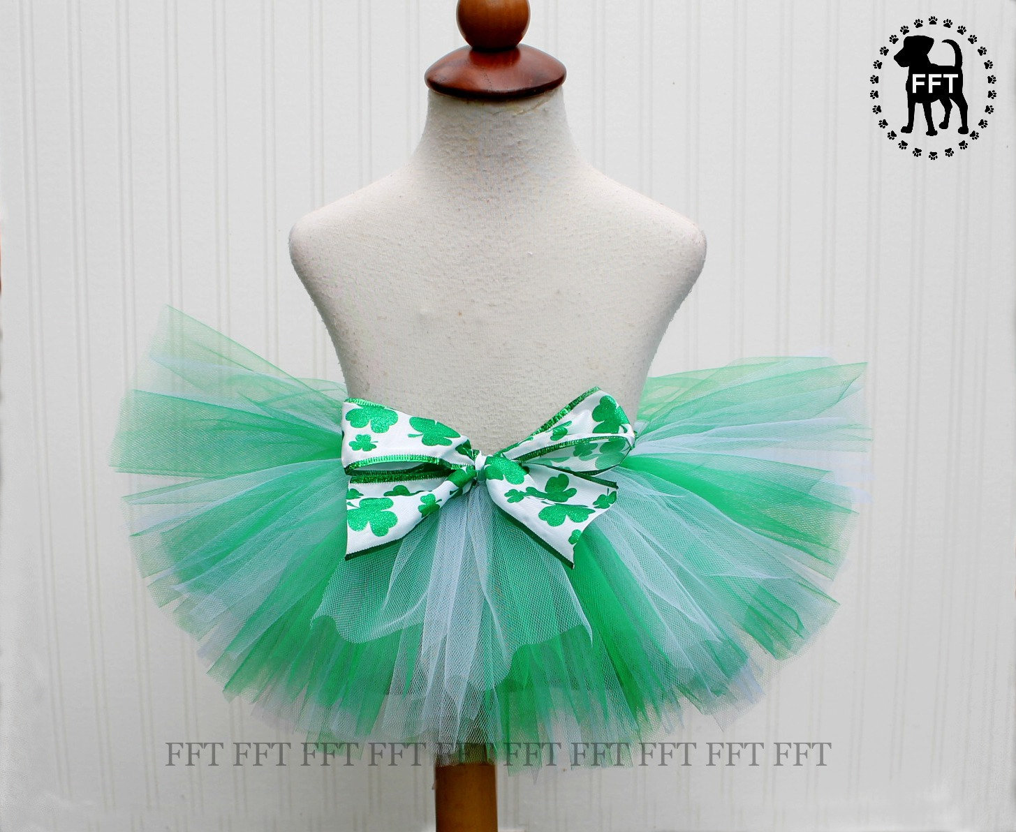 Petitebella Hunde-Kleid – St. Patrick’s Day Design, Grüne Pailletten & Tutu, Größe XXL, Dehnbare Baumwolle