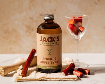 Sirop simple à la rhubarbe