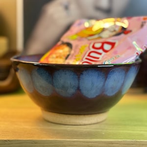 Ramen Noodle Bowl in Purple with 7 spotlights design
