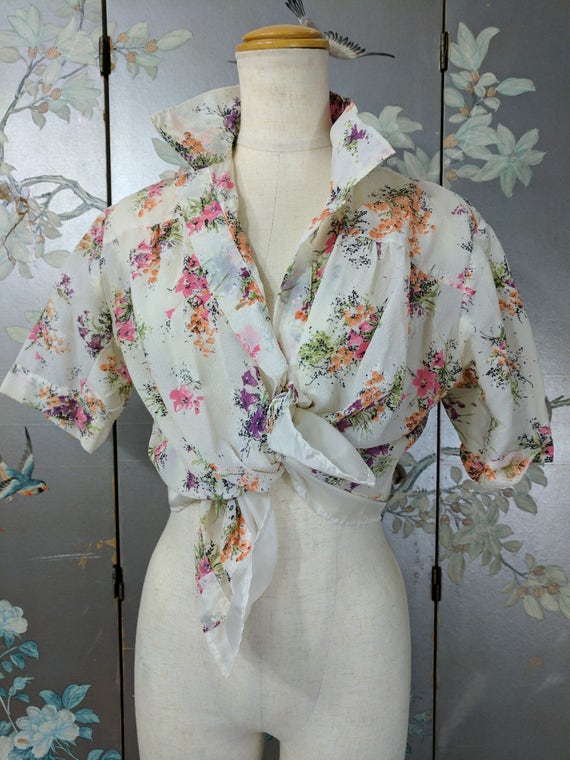 1950s nylon pink pastel floral top shirt blouse