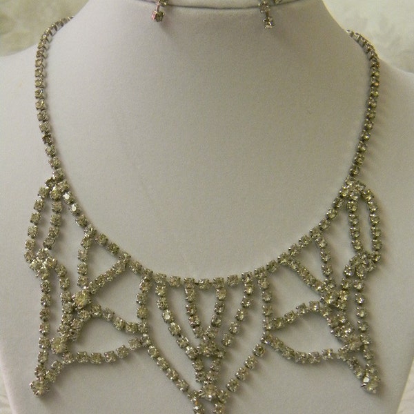 Vintage Rhinestone Chandelier Necklace/Choker & Earrings
