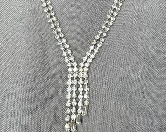 Vintage Unsigned Weiss Rhinestone Tassel Statement Necklace