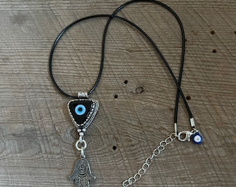 SariBlue® Dark Blue Triangle Evil Eye Pendant with Hamsa Charm Necklace