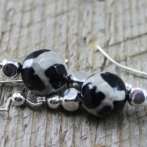 SariBlue® Black and White Agate Dangle Earrings image 2