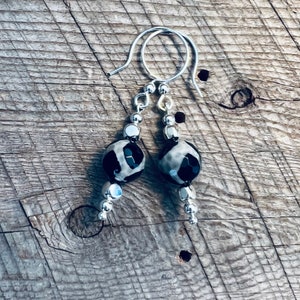 SariBlue® Black and White Agate Dangle Earrings image 5