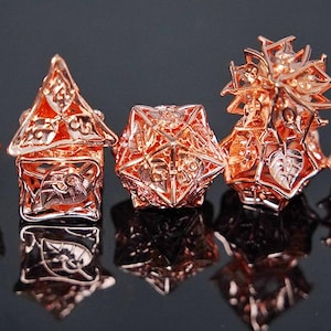Rose gold/Purple red copper metal hollow maple leaf dice: Sharp Edged Polyhedral DND Dice