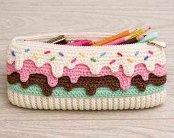 Ice Cream Pencil Pouch Crochet Pattern | Zippered Makeup Bag (PDF Pattern)