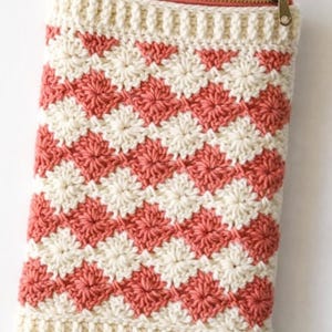 Harlequin Stitch eReader Sleeve Crochet Pattern | Zipper Pouch (PDF Pattern)