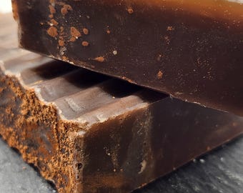 Saponetta Rooted Dirt / Sapone dalla consistenza leggera / Profumo minerale terroso / Sapone artigianale in piccoli lotti