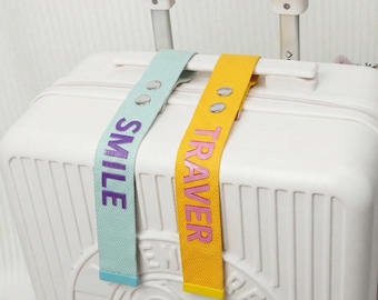 Étiquette à bagages personnalisée - Accessoire de voyage unique pour les voyageurs | Cadeau d'anniversaire/de mariage pour lui/elle