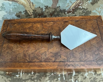 Vintage Silverplate Butter Trowel, English Oak Handle, Kitchen Treen