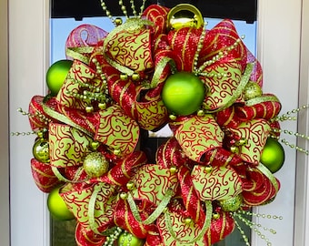 WHIMSICAL CHRISTMAS WREATH