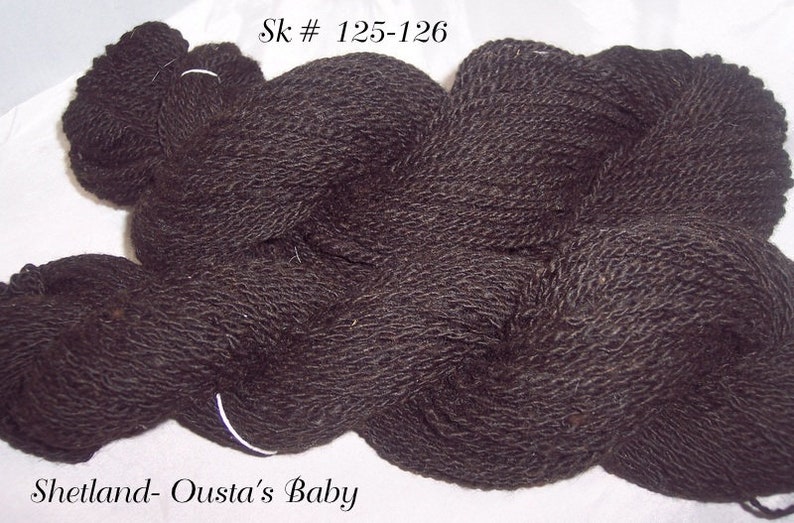 322 yds 5.3 oz SK #125 /& #126 Handspun Yarn Shetland Wool