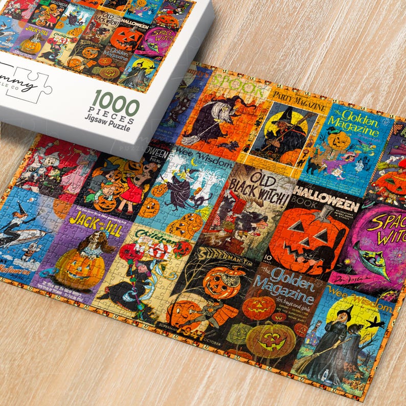 Puede incluir: Un rompecabezas de 1000 piezas con un collage de portadas de revistas e ilustraciones de libros vintage con tem&aacute;tica de Halloween. La caja muestra el texto 1000 PIECES Jigsaw Puzzle. La imagen incluye calabazas, brujas y gatos negros.