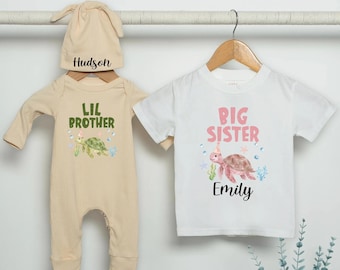 Camiseta de tortuga marina para hermanos, conjunto a juego para hermana mayor y hermano menor, diseño con nombre personalizado.