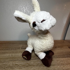 Ganz Webkinz Llama Plush HM432 Stuffed Animal 8” White Alpaca W Patch No Code