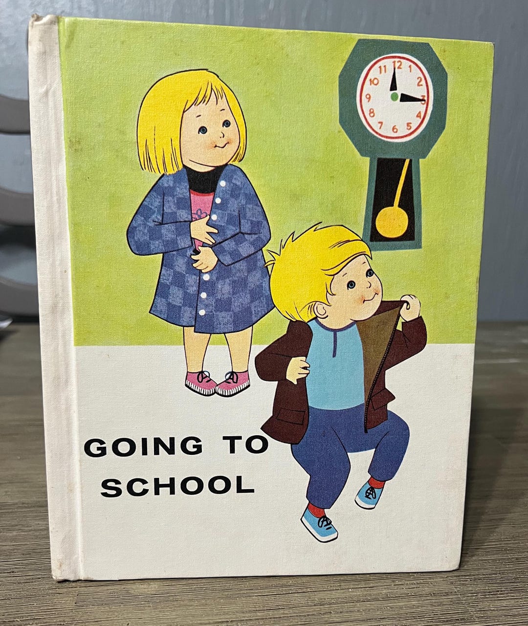 Going to School – Vintage Children’s Book, 1968 Library Binding - Etsy