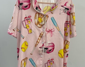 Pyjamasset med softboll/basebolltema