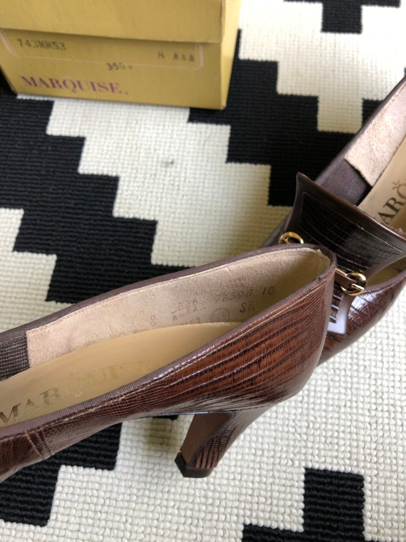 70s Alligator Pilgrim Pumps Heels Shoe Clips Brown 8 AAA Marquis