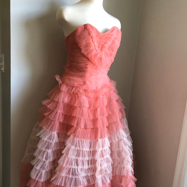 OOAK 50s 60S Dress Wedding Party Cosplay Costume Queen of Hearts Tulle Ball Gala XS 0 2 Pink Blush Ruffled Full Skirt Strapless Handmade