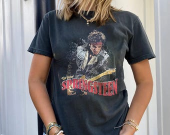Bruce Springsteen T-Shirt, The Boss Shirt, Vintage Rock Band Tee, Classic Tour Shirt, Retro Music Graphic Tee Gift