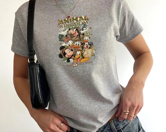 Animal Kingdom Safari Baby T-Shirt, Mickey und Freunde rosa Crop Top, Walt Disney World Shirt, Y2K Womens Entdecker-T-Shirt