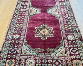 Vintage Turkish Runner Rug, Pink Oushak Rug, Hand Knotted Wool Rug, Boho Hallway Runner, Anatolian Rug, Farmhouse Decor, Entryway Carpet