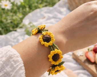 Crochet Sunflower Bracelet Pattern | Easy Flower Bracelet Tutorial | Beginner Crochet Jewelry DIY | Summer Floral Gift
