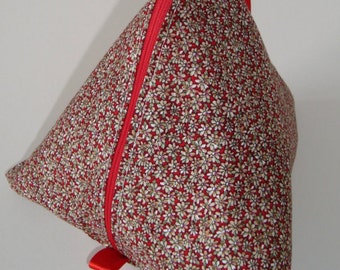 Knitting Pouch (pyramid style)- Daisy Chain