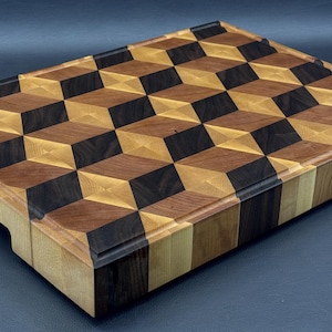 Tábua de corte 3D com grão transversal (nogueira/bordo/cerejeira) 435x320x43 mm