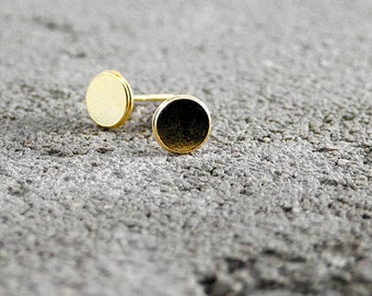 Gold Stud Earrings,Circle Shape Earrings,Geometric Earrings,Gold Earrings,Stud Earrings,Urban Chic,trendy Earrings,stack earrings,street