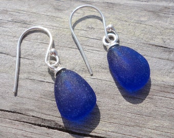 Sapphire Blue Sea Glass Earring Beach Glass Gift for Beach Lover Vacation Jewelry Cultured Sea Glass Jewelry Mermaid Gift for Girls Trip