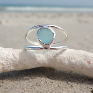 Aquamarine Blue Sea Glass Ring, Unique Beach Glass Ring, Double Wire Sterling Silver Ring, Sea Glass Jewelry, Seaglass Ring, Sea Glass Gifts