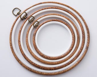 Plastic Embroidery Hoop Set, Wood Grain Finish, Round Cross Stitch Hoops for Needlework and DIY Crafts
