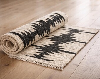 Black Tribal Jute Runner Rug, Boho Aztec Geometric Carpet, Natural Handwoven Hallway Runner, Scandinavian Floor Teppich