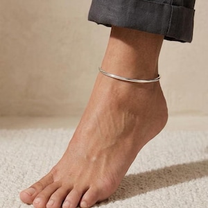 Minimalistisk fotlänk i sterlingsilver, tunt boho fotledsarmband, vardagssmycken