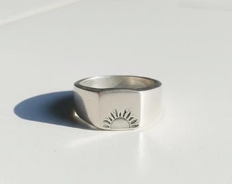 925 Sterling Silver Sun Signet Ring - Chunky Sterling Silver Ring For Men Or Women, Bold Statement Unisex Jewelry