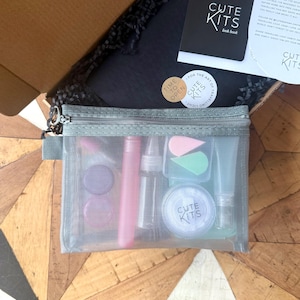 Makeup Travel Light kit | Hand luggage travellers compact essentials makeup travel set. Birthday or Christmas gift for frequent travellers