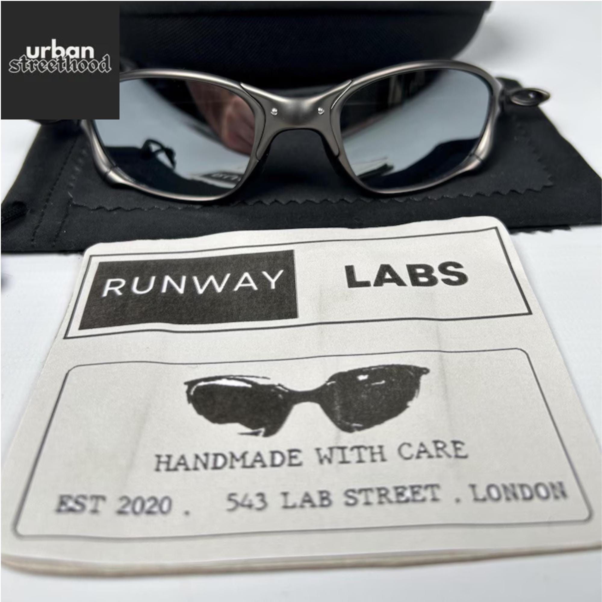 Sunglasses oakley juliet - Etsy 日本