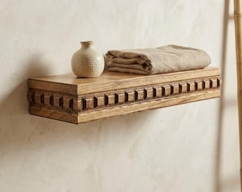 Schwebendes Regal aus geschnitztem Holz | Rustikale Wanddekoration im Landhausstil, dekoratives Regal