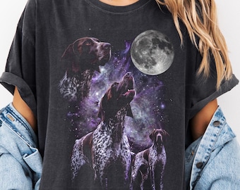 ジャーマン・ショートヘアード・ポインターが月に吠えるオーバーサイズダメージシャツ、面白いGSP犬のグラフィックTシャツ、レトロヴィンテージY2K90年代スタイル