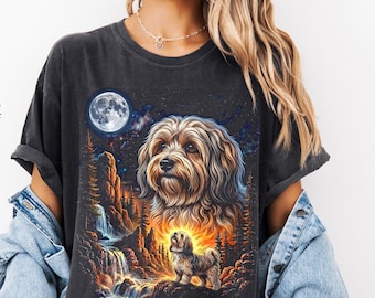 ハバニーズが月に吠える。犬のグラフィックTシャツ。面白いペット好きへのギフト。オーバーサイズストリートウェア ワイルドナイト。星柄ユニセックス90年代Y2K Tシャツ