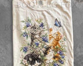 Kitten Cottagecore Blueberry Tee. Retro Wildflower Garden Nature Scene. Cute Cat Lover Gift. 90s Washed Comfort Colors® Graphic T-Shirt