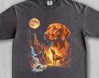 ヴィズラ犬が月に吠える。ヴィンテージ風犬柄Tシャツ。ペット好きへの面白いギフト。オーバーサイズストリートウェア ワイルドナイト。星柄ユニセックス90年代Y2K Tシャツ
