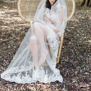 French Lace Cathedral Wedding Veil Wide Lace Veil Cathedral Veil Ivory Veil with Lace Trim Bridal Veil Chapel Veil Single Layer Long Veil