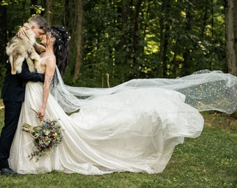 Norse Wedding Cape Veil, Silver Viking Draped Bridal Cloak, Star Floor Length Shoulder Wrap, Nordic Costume Wedding Scandinavian Celtic Knot
